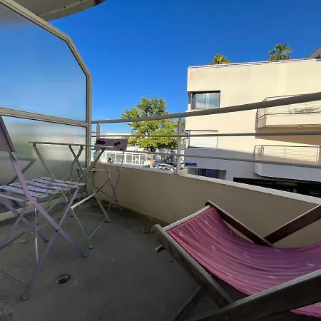 Au Coeur Du Centre Ville De La Rochelle Au Calme Avec Stationnement Gratuit Exterior foto